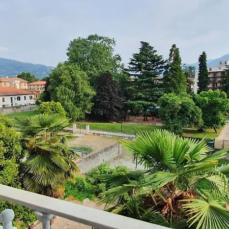 La Corte Antica - Maggiore * Луино