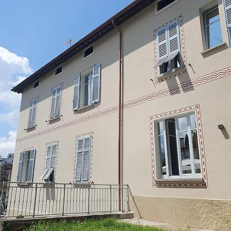 La Corte Antica - Maggiore ベッド・アンド・ブレックファスト ルイーノ